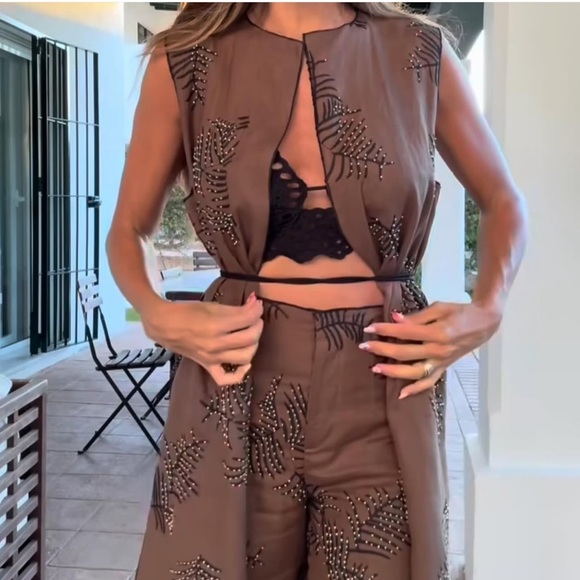 NWT ZARA EMBROIDERED WIDE LEG PANTS ZW COLLECTION - Picture 13 of 16